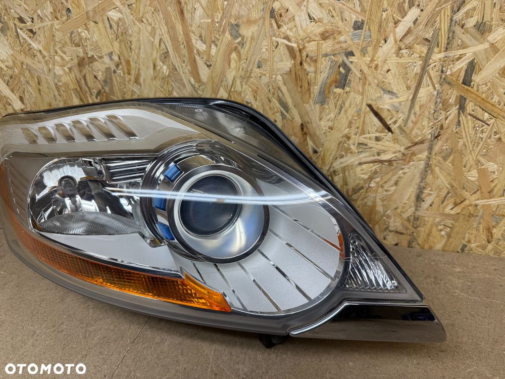 LAMPA PRZÓD PRAWA SOCZEWKA H7 FORD KUGA MK1 BV4J-13W029-AA - 24