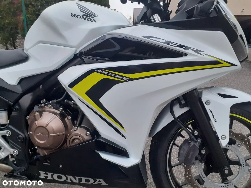 Honda CBR - 33