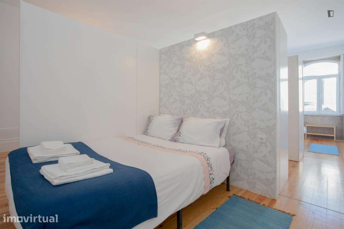 Apartamento com 2 quartos - localizado em Santo Ildefonso Porto - Grande imagem: 3/35