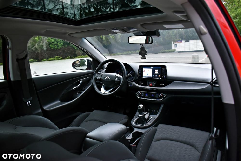 Hyundai i30 1.0 T-GDI Connect & Go - 38