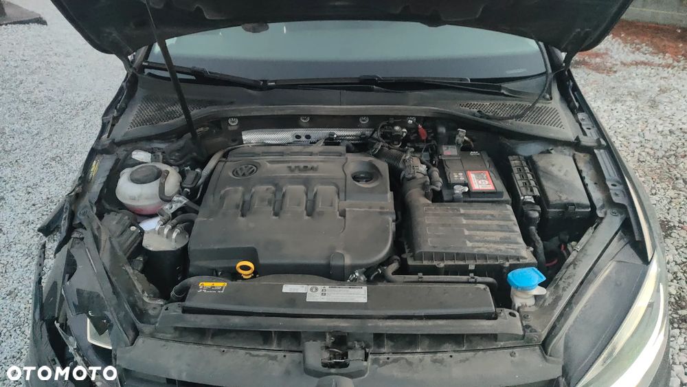 Volkswagen Golf Variant - 10