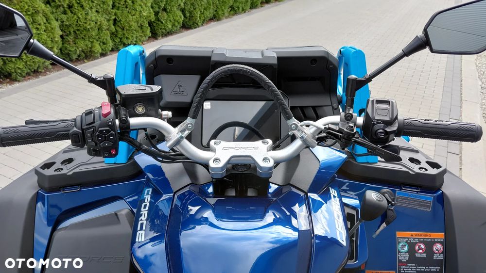 CFMoto CForce - 8