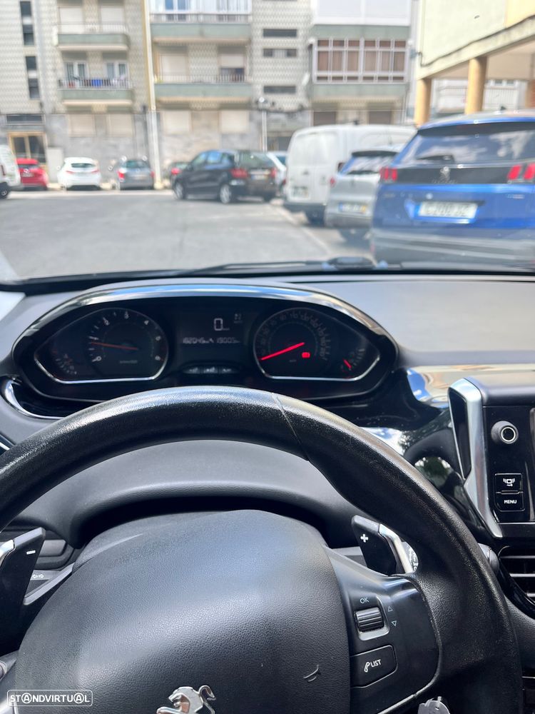 Peugeot 208 e-HDi 68 EGS5 Stop&Start Active - 6