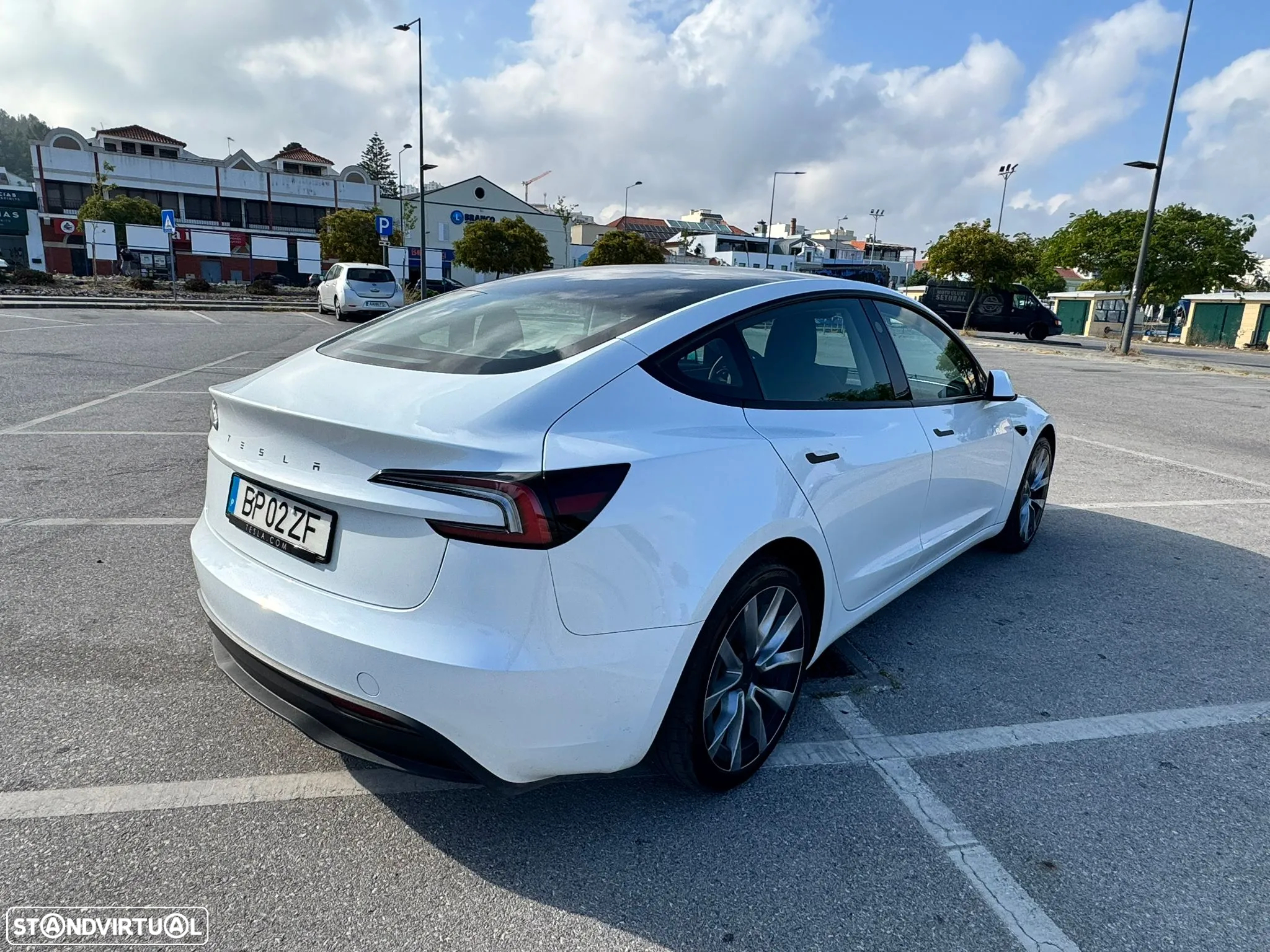 Tesla Model 3 Tração Traseira - 4