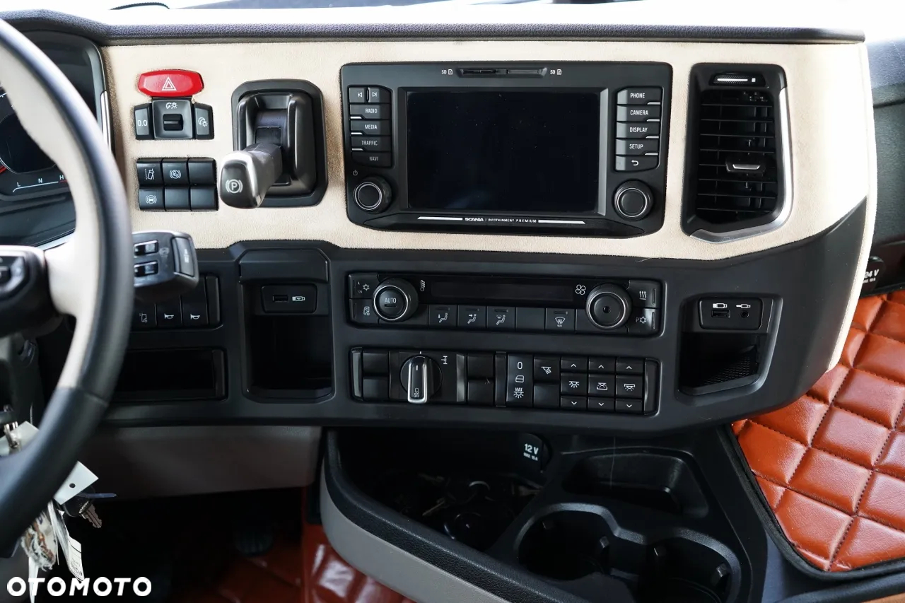 Scania S 500 / RETARDER / KLIMA POSTOJOWA / CAŁA NA PODUSZKACH / OPONY 100% / NAVI / PO KONTRAKCIE SERWISOWYM - 30