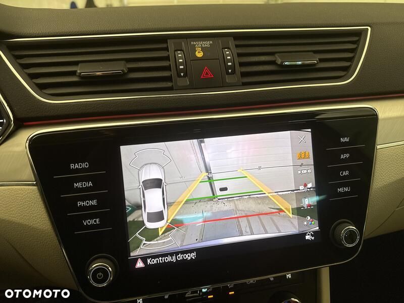 Skoda Superb 2.0 TSI Style DSG - 16