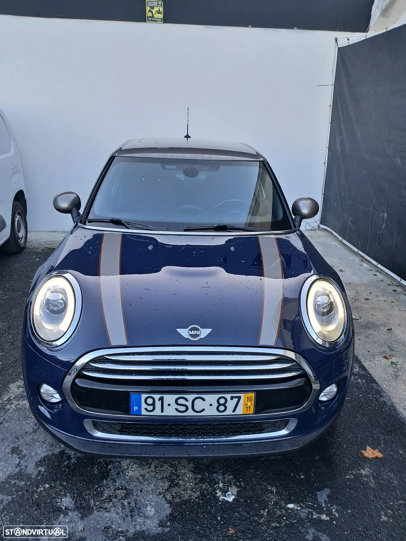 MINI 5 Portas Cooper D - 3