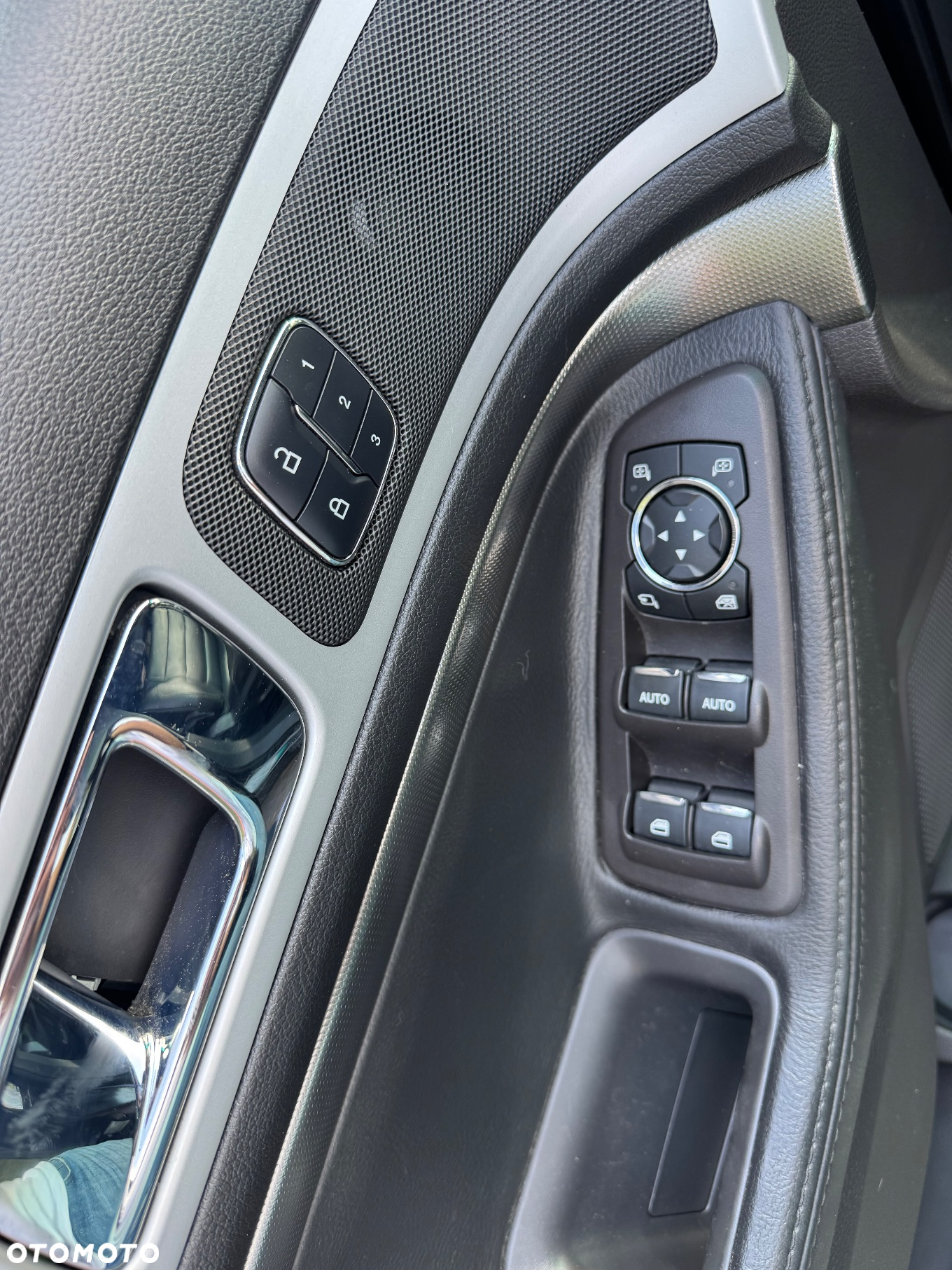 Ford Explorer - 20