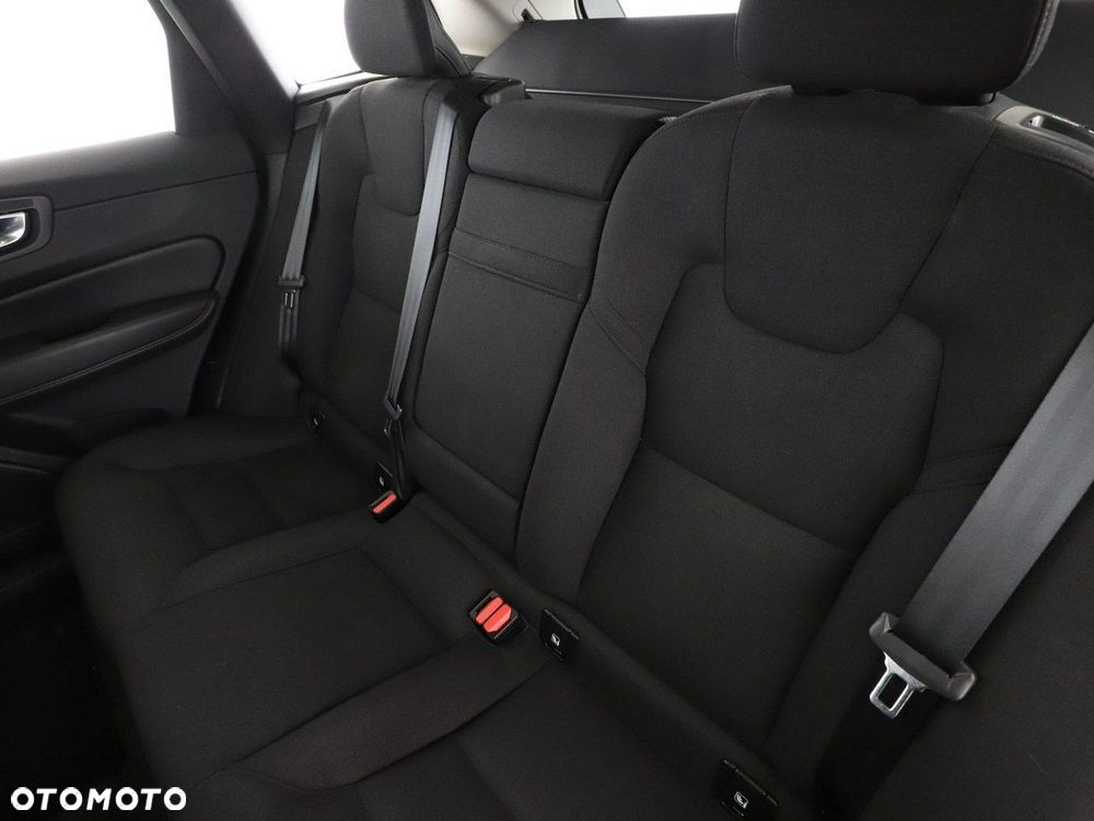Volvo XC 60 B4 D Core - 18