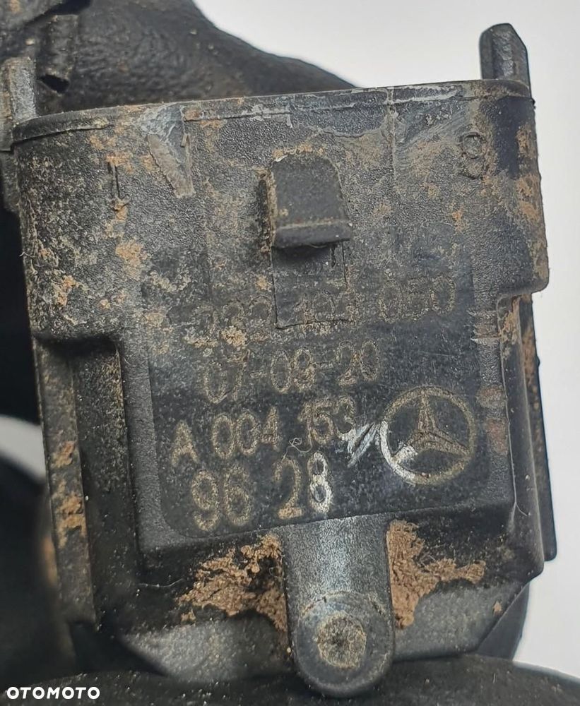 CZUJNIK POŁOŻENIA WAŁKA MERCEDES W169 W245 1.5 B A0041539628 - 4