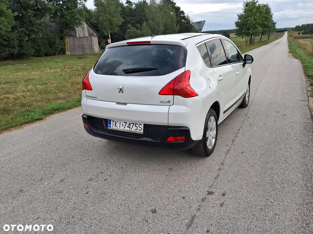 Peugeot 3008 1.6 Premium - 11