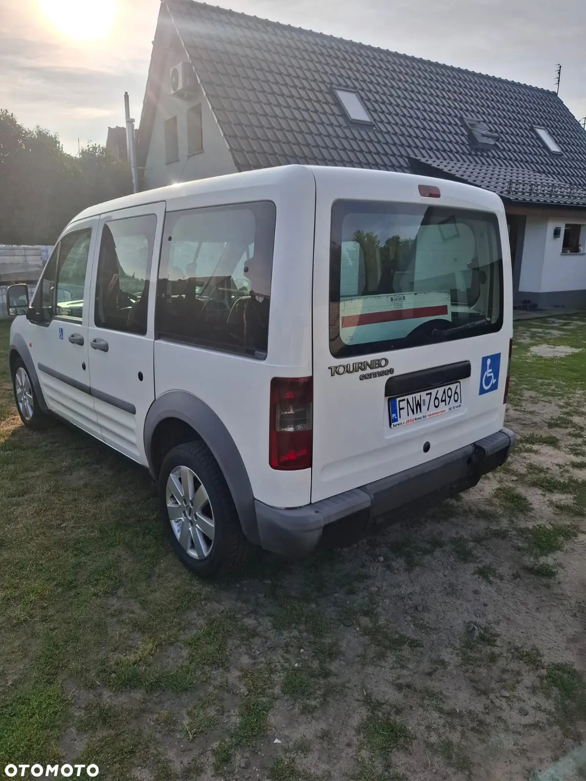 Ford Tourneo Connect - 3