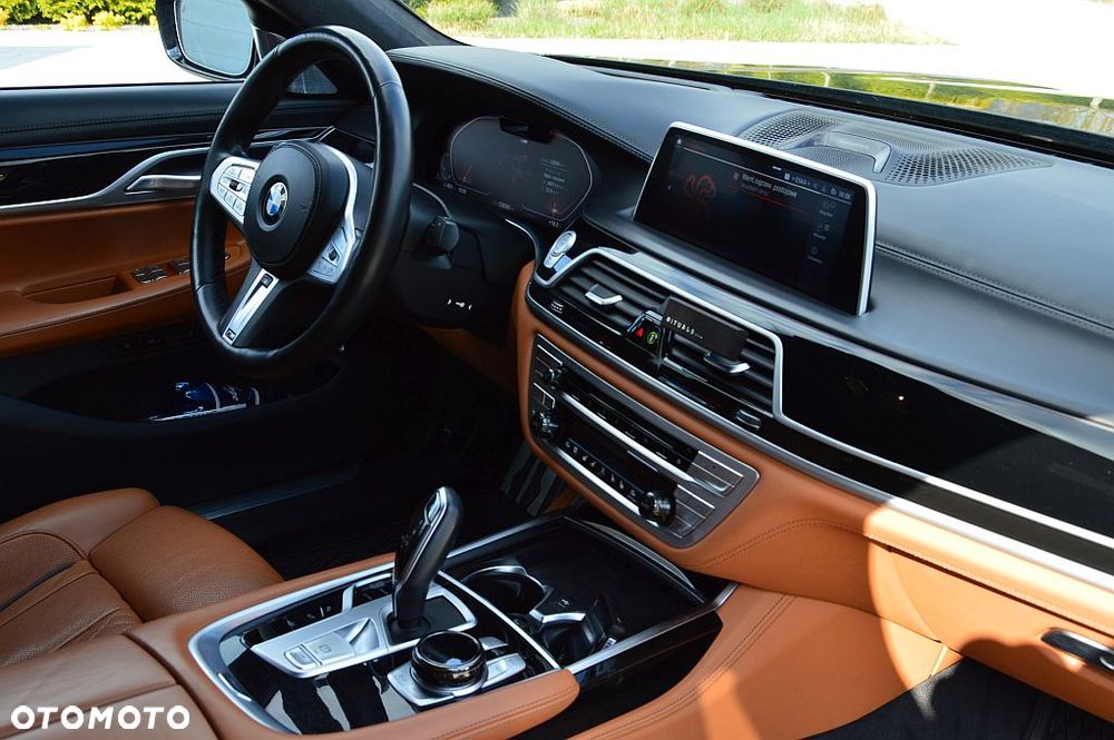 BMW Seria 7 750Ld xDrive sport - 11