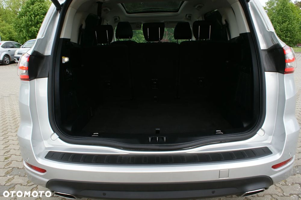 Ford S-Max 2.0 EcoBlue Titanium - 18