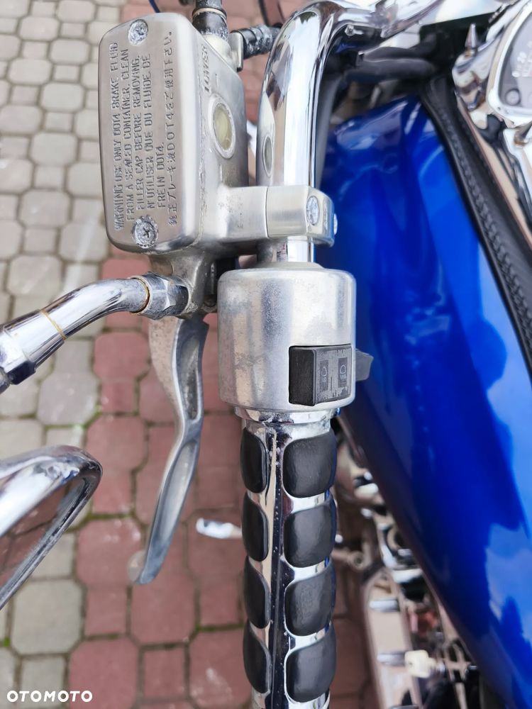 Honda VTX - 12