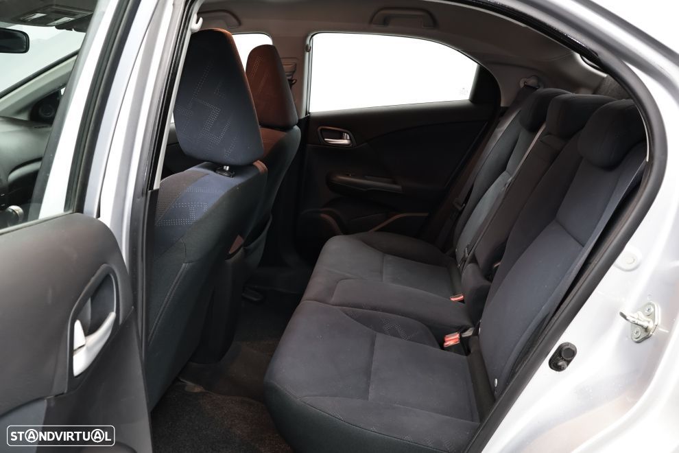 Honda Civic 1.4 i-VTEC Sport - 24