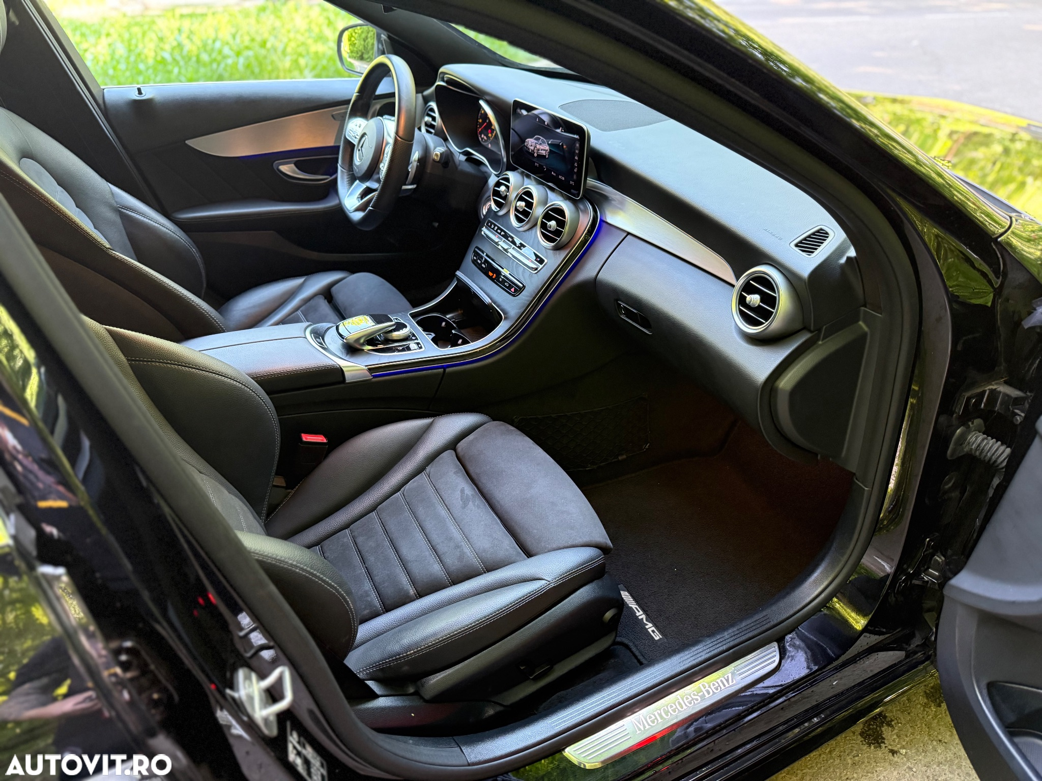 Mercedes-Benz C 180 d T 9G-TRONIC AMG Line - 21