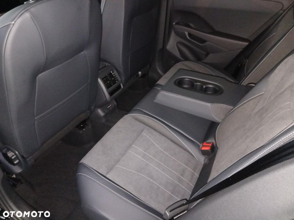 Volkswagen T-Roc 1.5 eTSI Style DSG - 21