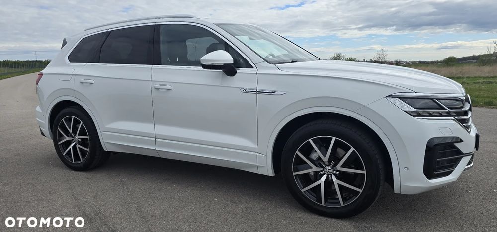 Volkswagen Touareg 3.0 V6 TDI SCR 4Mot R-Line - 4