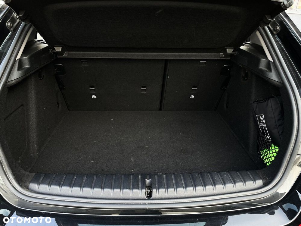 BMW Seria 1 - 22