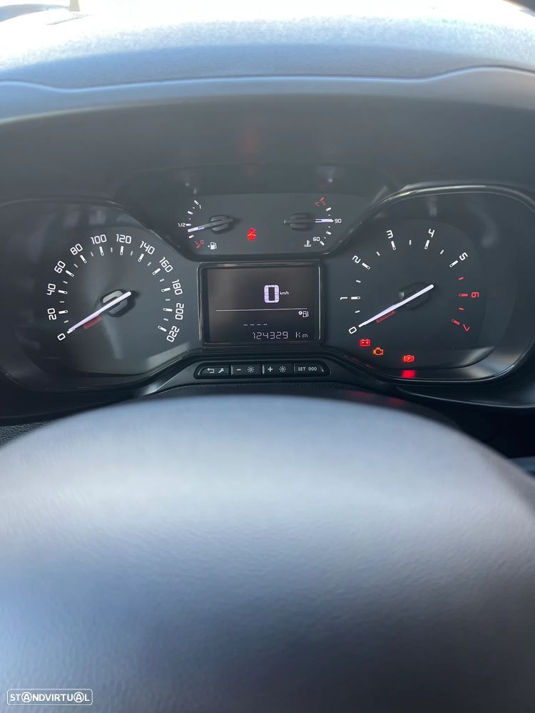 Toyota Proace City - 13