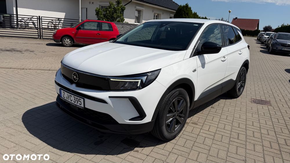 Opel Grandland X 1.5 D Start/Stop Automatik Business Elegance - 2
