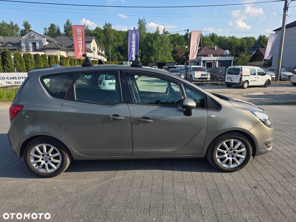Opel Meriva - 9