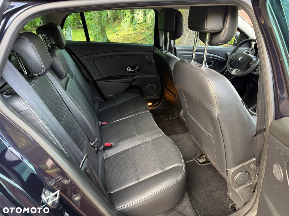 Renault Megane Grandtour dCi 160 FAP Luxe - 27