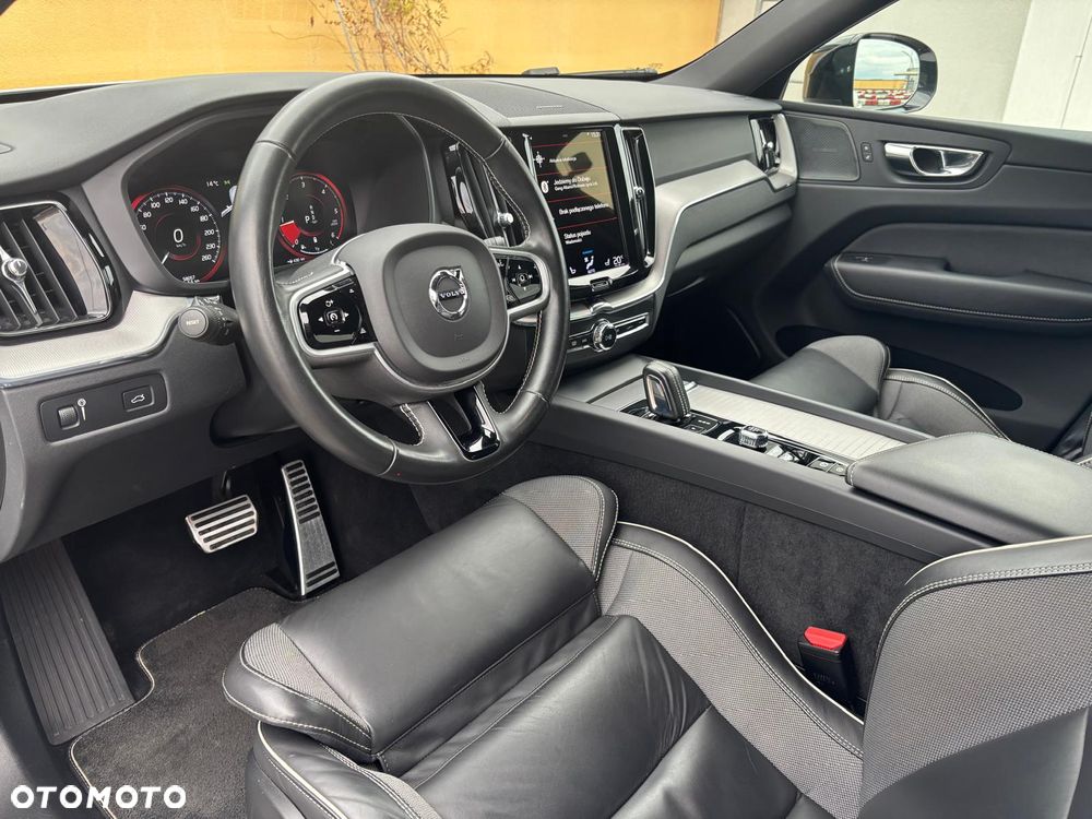 Volvo XC 60 B4 D AWD R-Design - 20