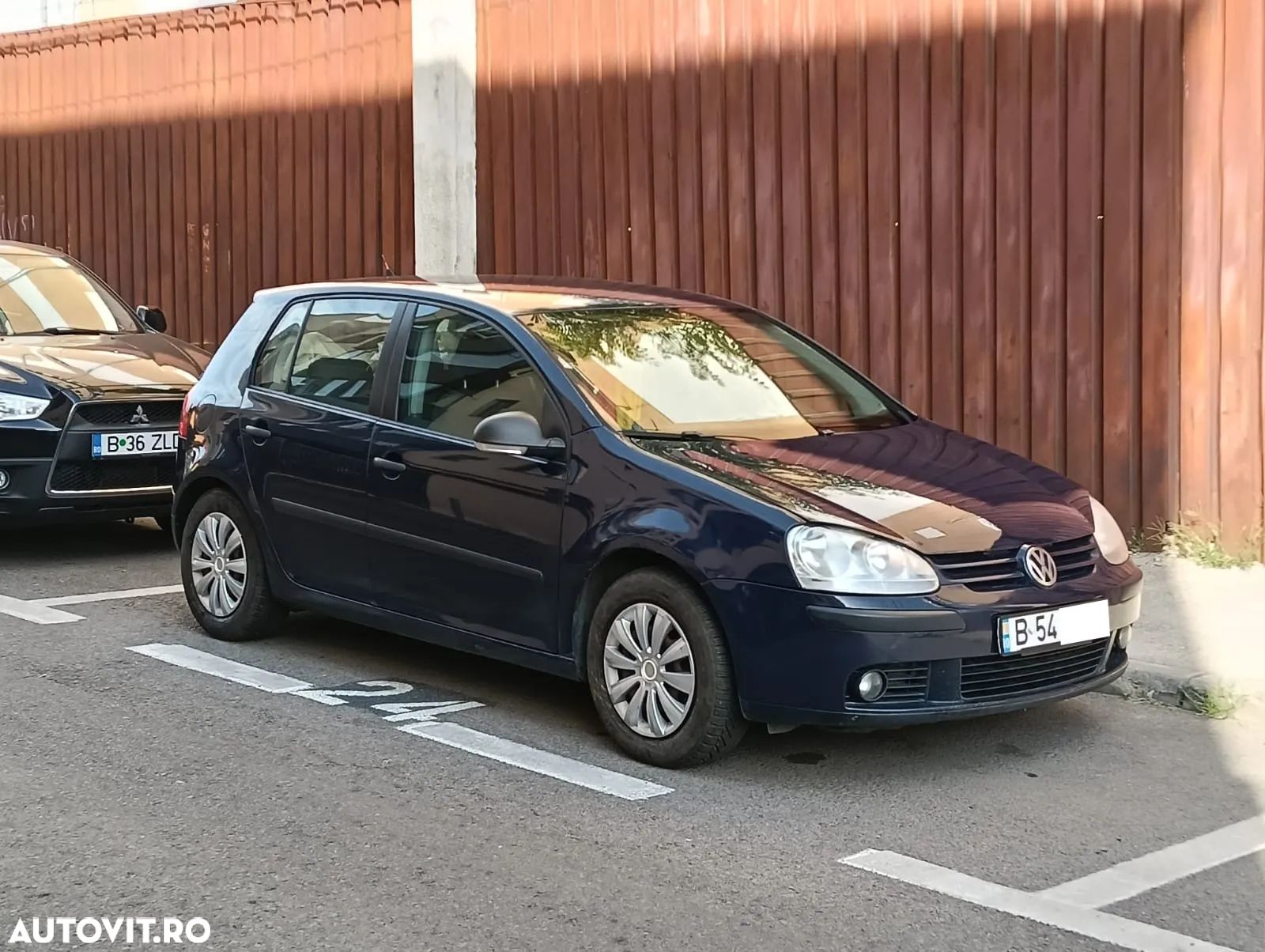 Volkswagen Golf 1.9 TDI Trendline - 1