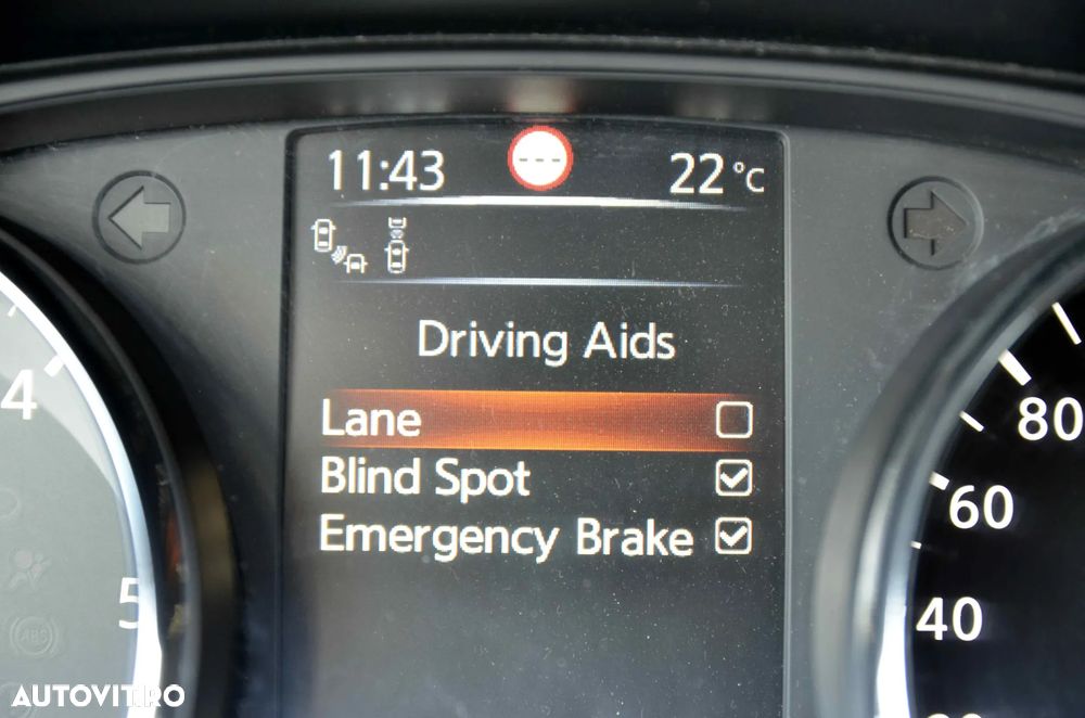 Nissan Qashqai 1.6 DCI TEKNA+ - 20