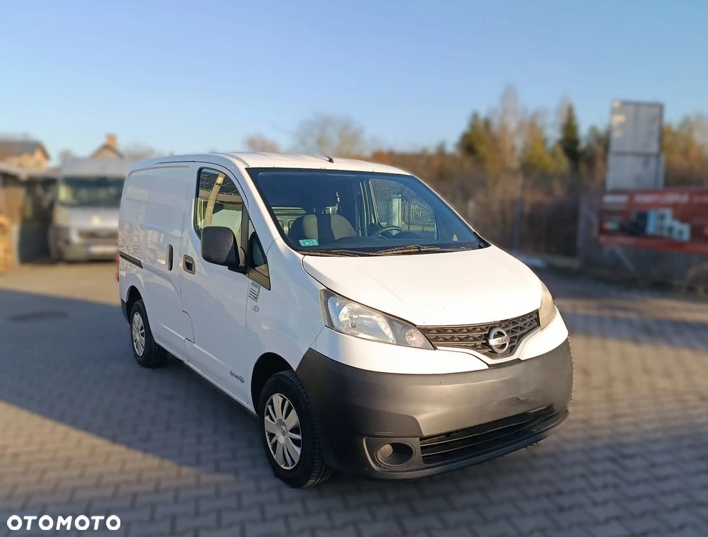 Nissan NV200 Combi - 1