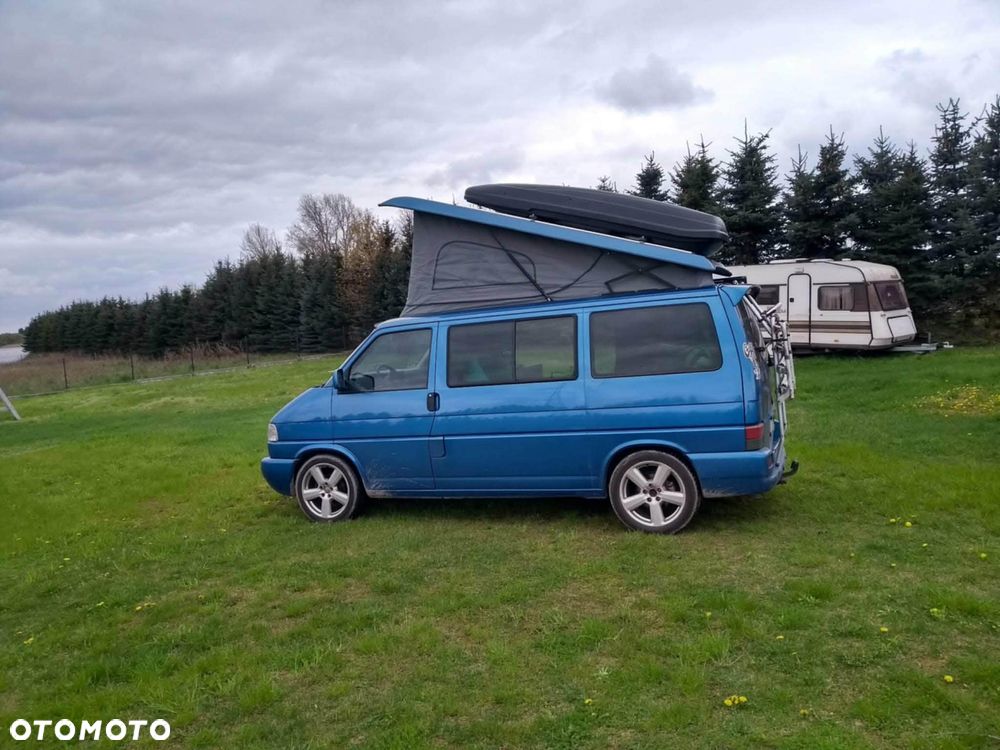 Volkswagen Transporter - 1