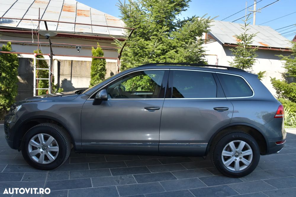 Volkswagen Touareg 3.0 V6 TDI BMT - 19