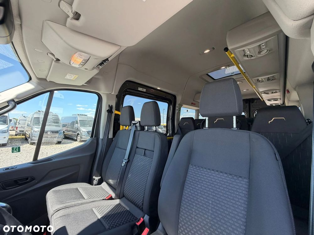 Ford Transit - 13