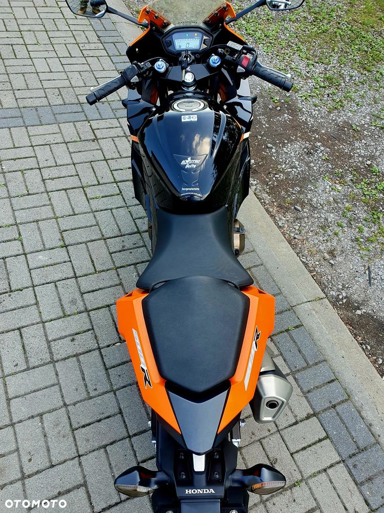 Honda CBR - 9