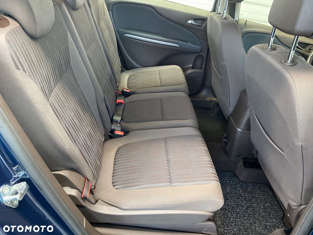 Opel Zafira 1.4 T Cosmo - 14
