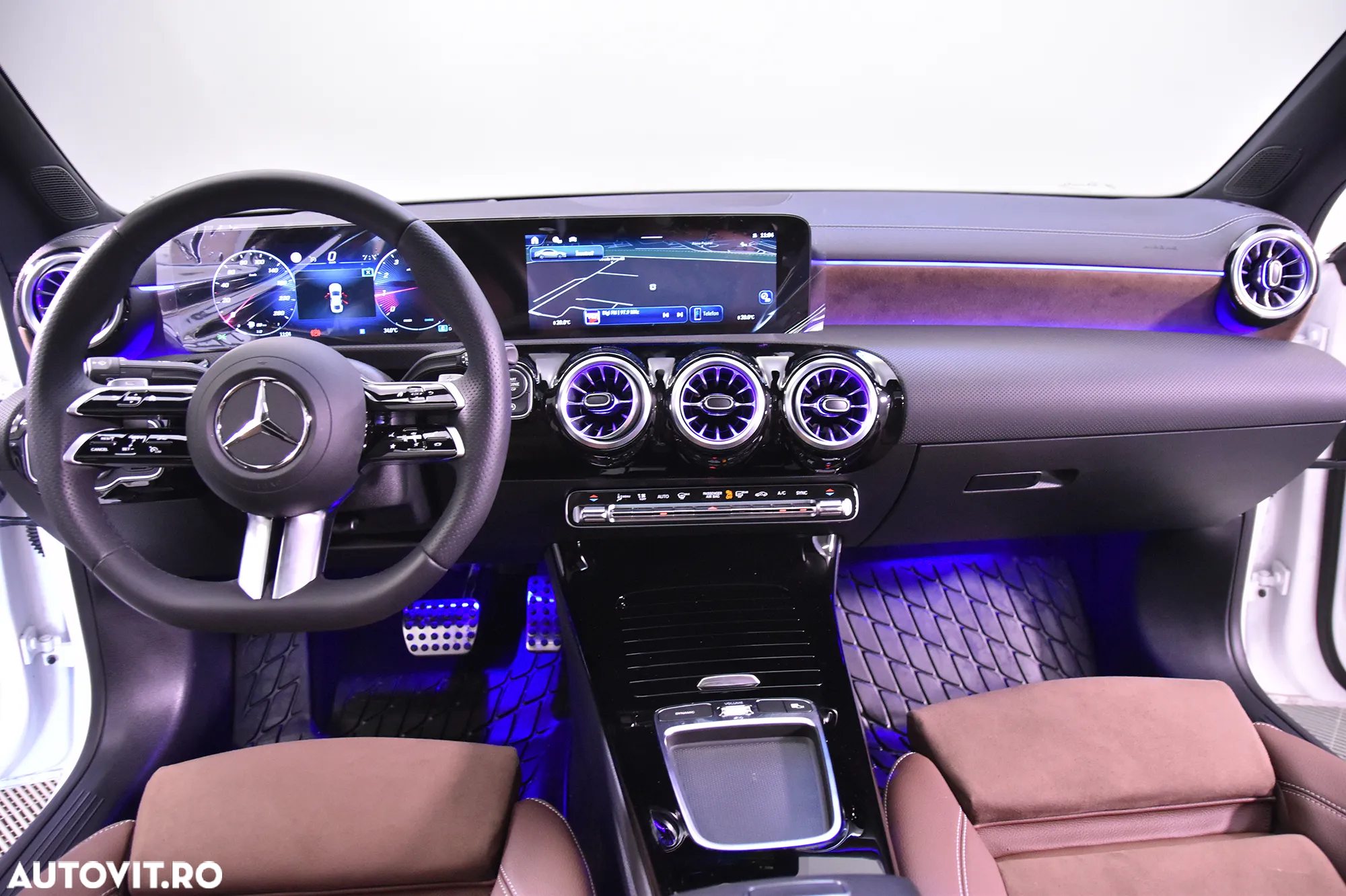 Mercedes-Benz CLA 200 7G-DCT Edition AMG Line - 9