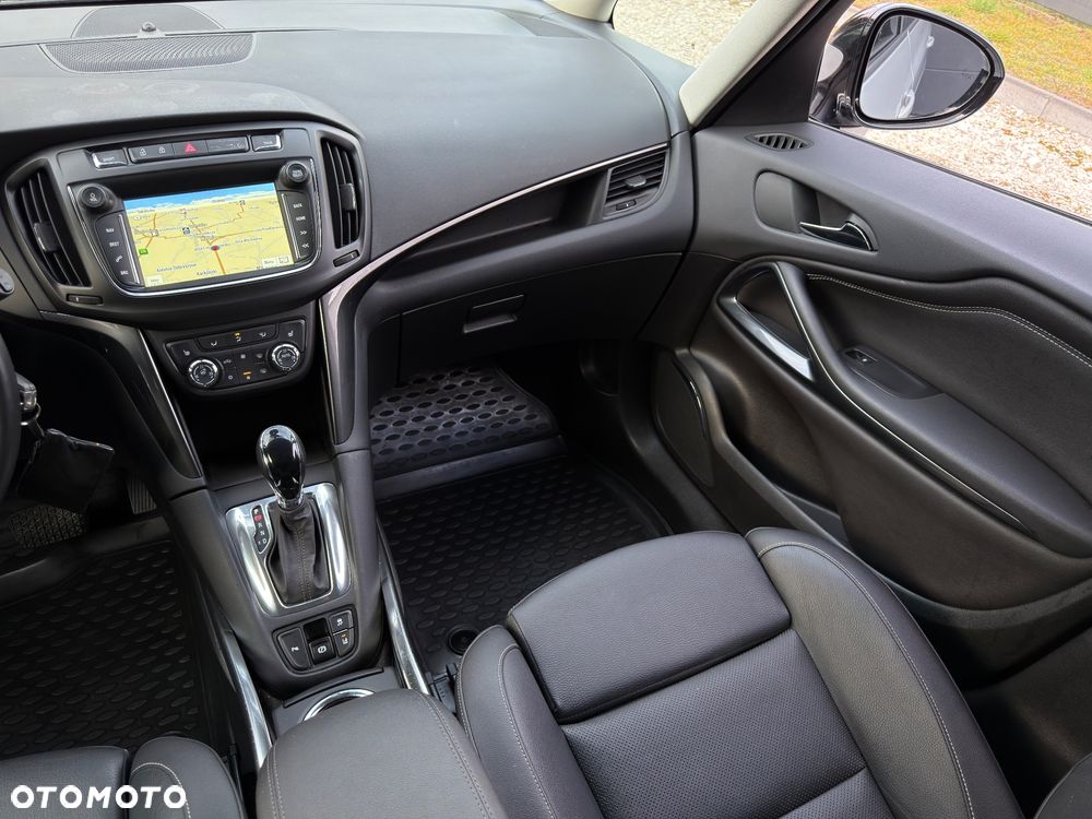 Opel Zafira 2.0 D (CDTI) Automatik Business Innovation - 17