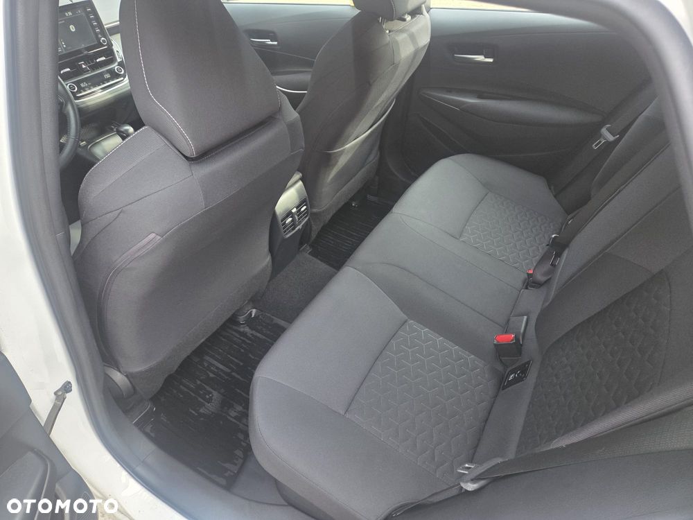 Toyota Corolla ver-1-8-hybrid-gpf-comfort - 18