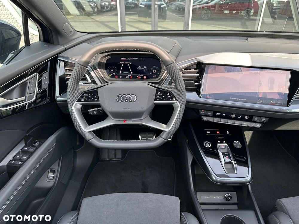 Audi Q4 Sportback e-tron - 16