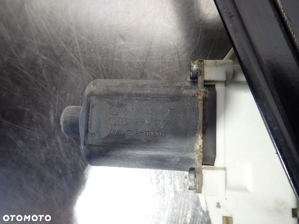 MECHANIZM PODNOSZENIA SZYB PRAWY PRZÓD BMW E91   0130822227 - 5