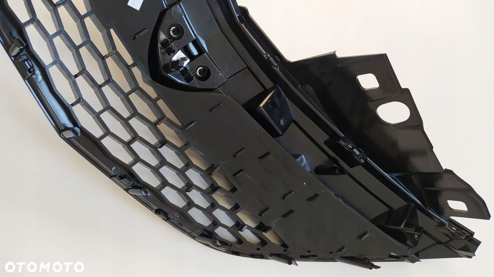 GRILL ATRAPA LANCIA YPSILON 735618647 - 4