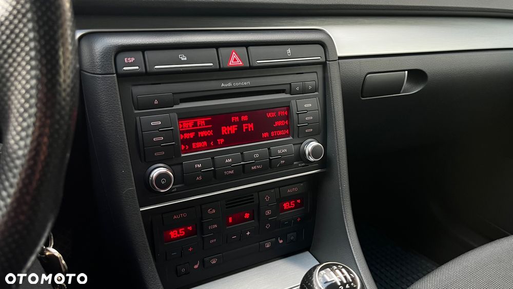 Audi A4 Limousine 2.0 TDI - 17