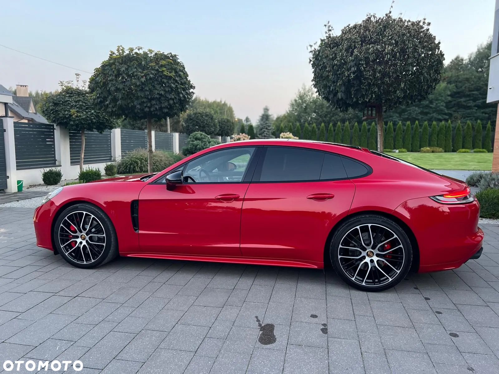 Porsche Panamera GTS - 9
