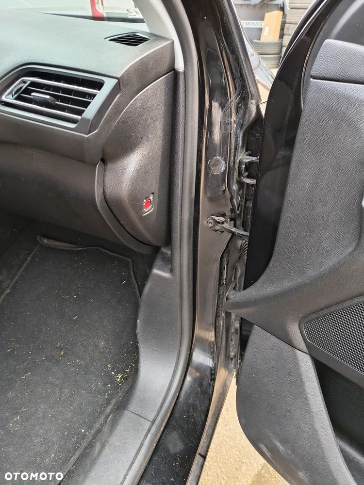 Peugeot 308 - 19