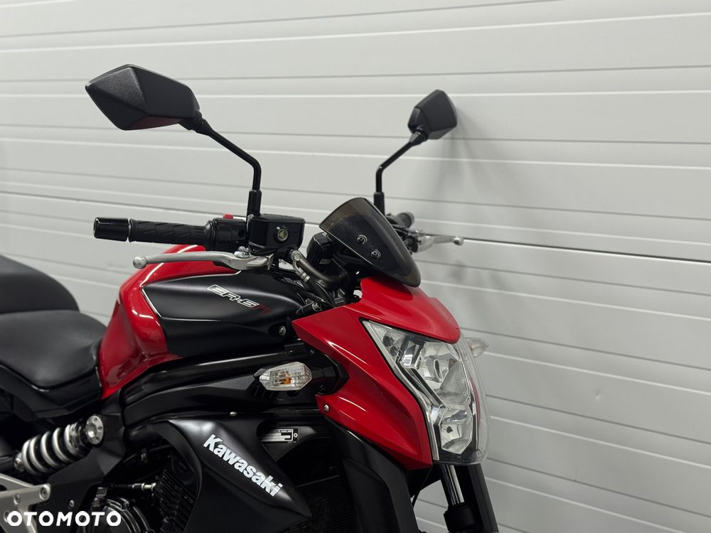 Kawasaki ER - 9