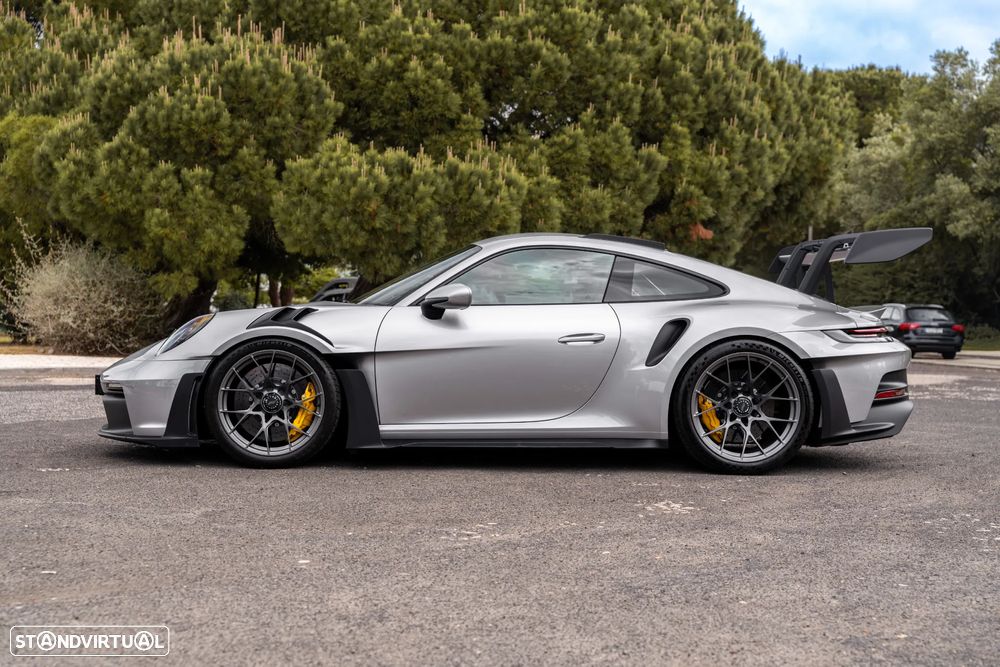 Porsche 911 (992) GT3 RS - 3