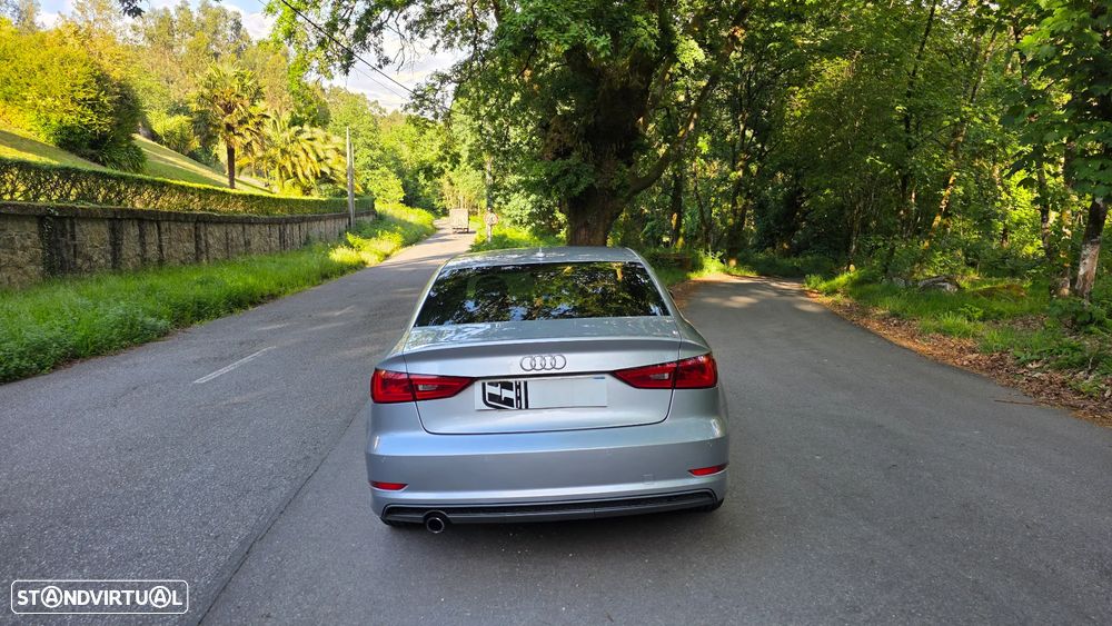 Audi A3 Limousine 1.6 TDI S-line S tronic - 3