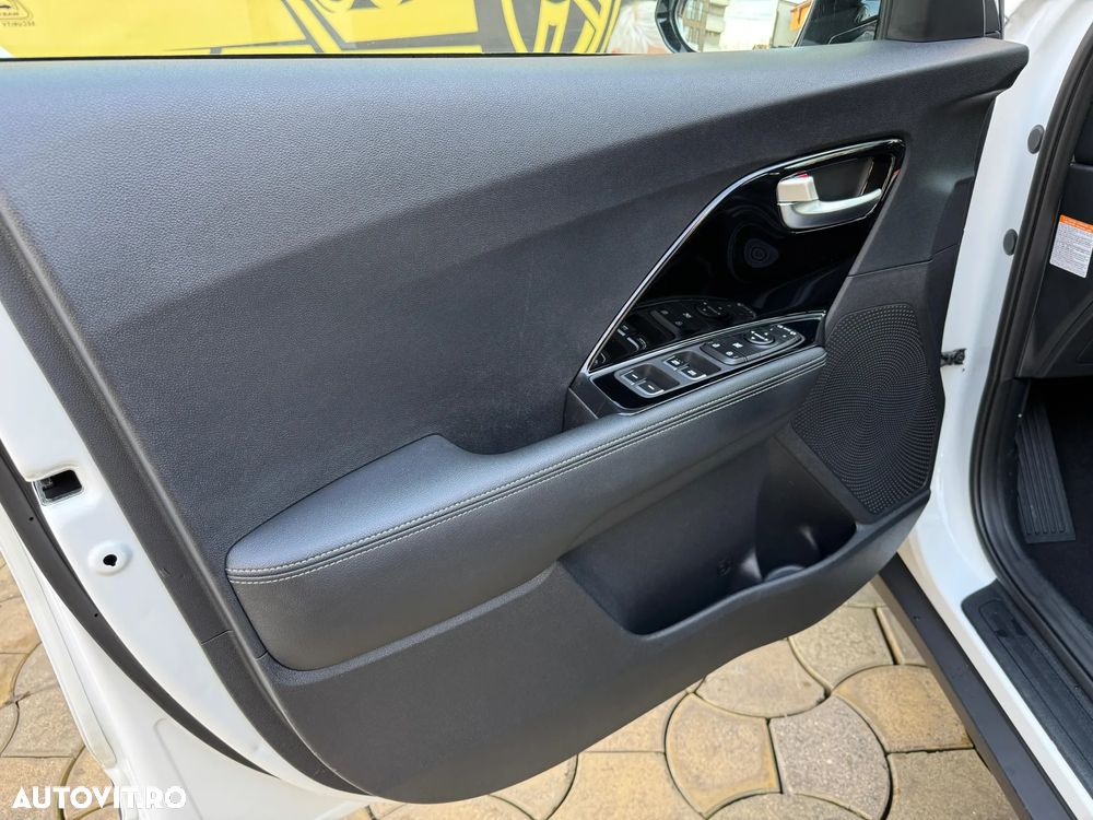 Kia Niro 1.6 GDI 6DCT HEV Comfort - 13